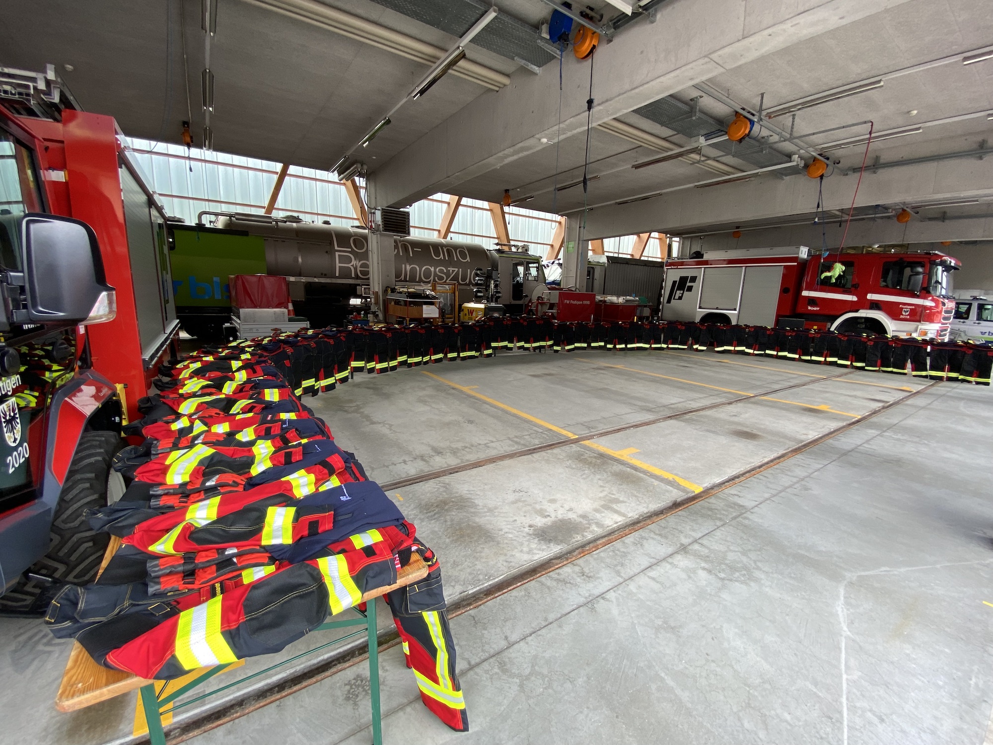 25.06.2021 - neue Brandschutzkleider