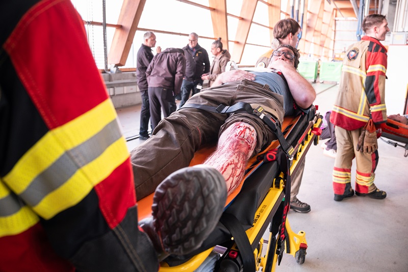 Rettungsuebung Loetschberg Basistunnel